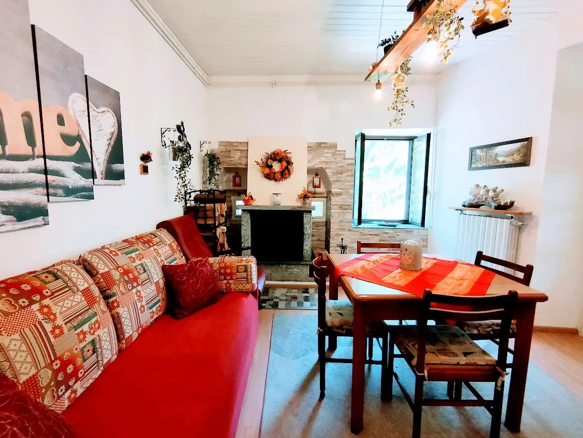 Casa indipendente in vendita a Calasca-Castiglione - foto 8
