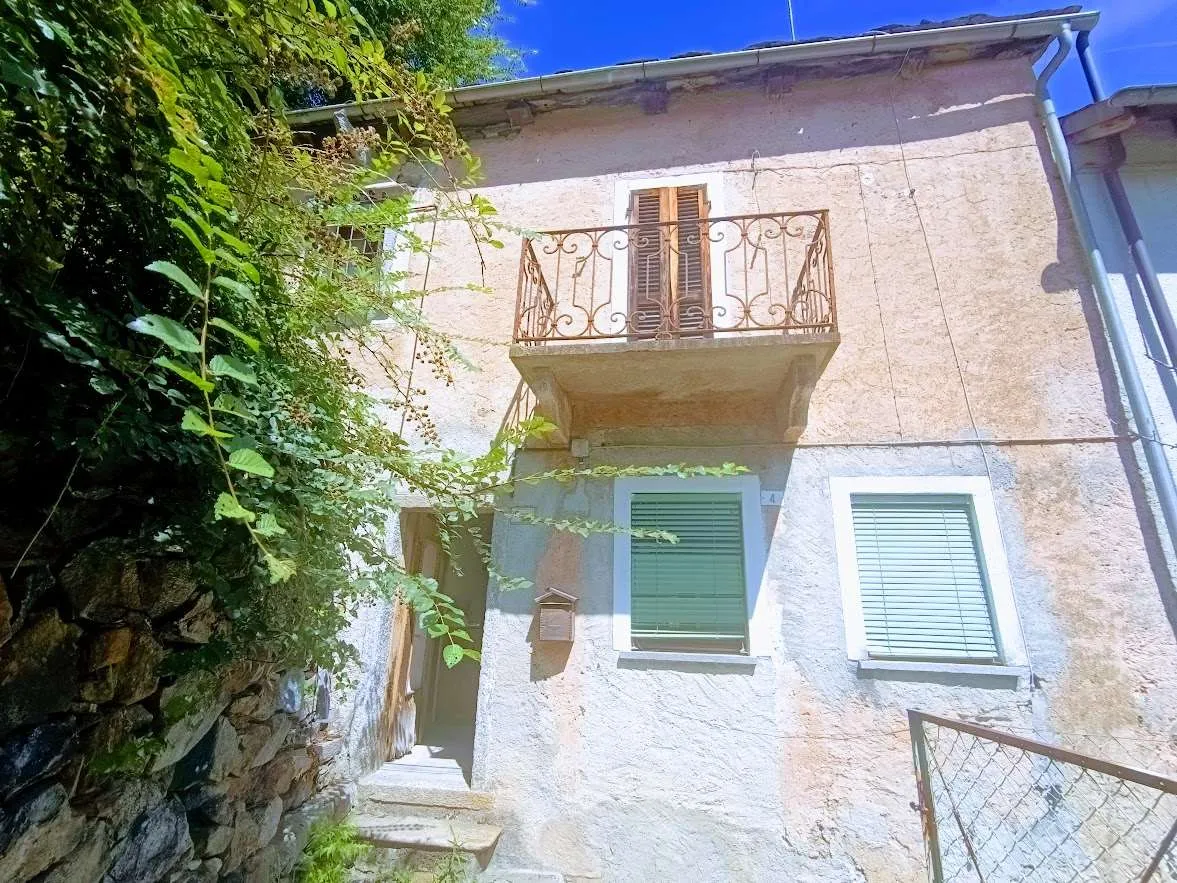 Casa indipendente in vendita a Malesco - foto 1