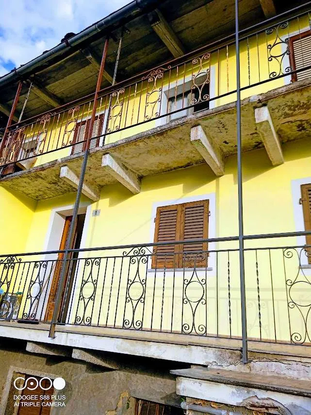 Casa indipendente in vendita a Villadossola - foto 1
