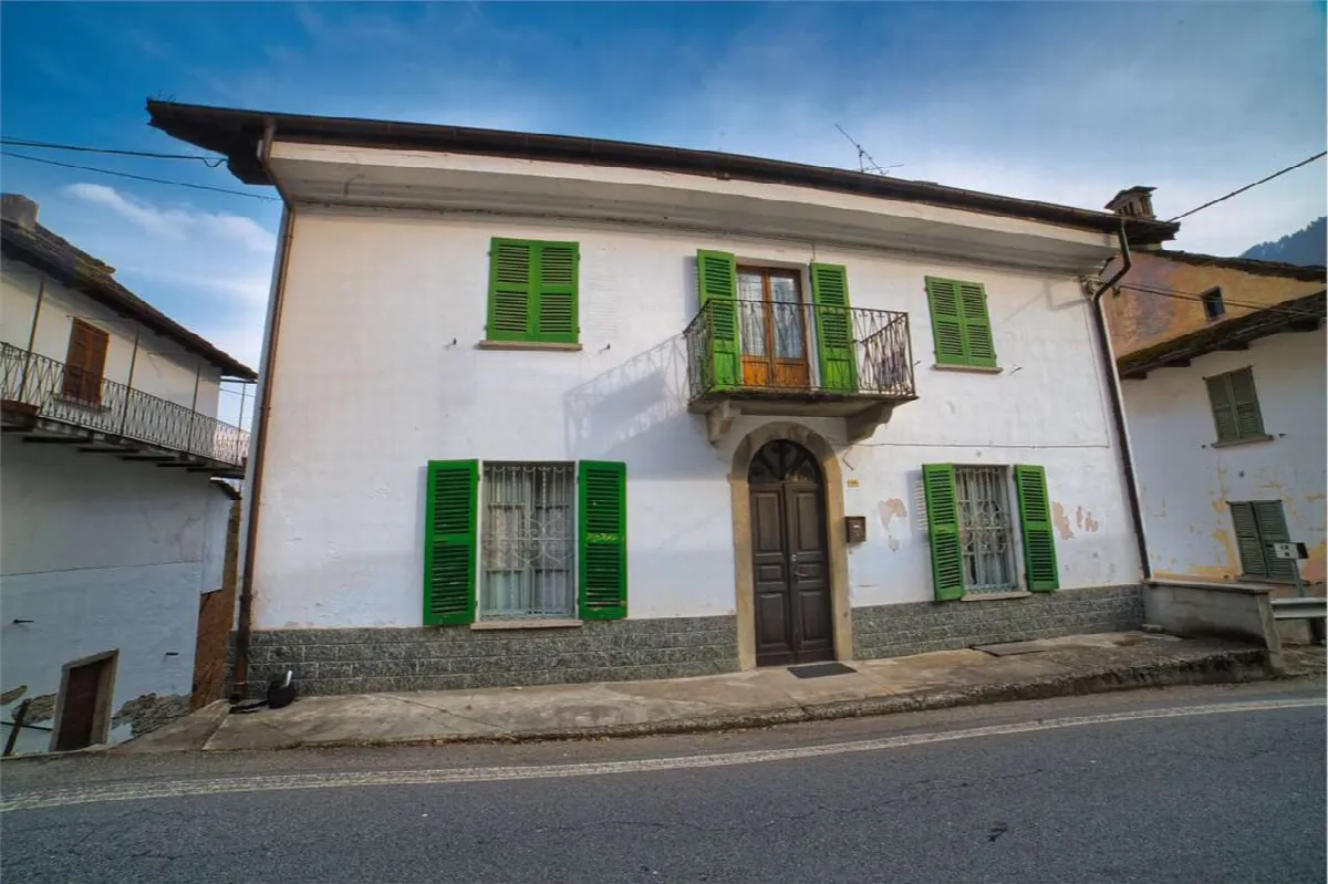 Casa indipendente in vendita a Calasca-Castiglione - foto 1