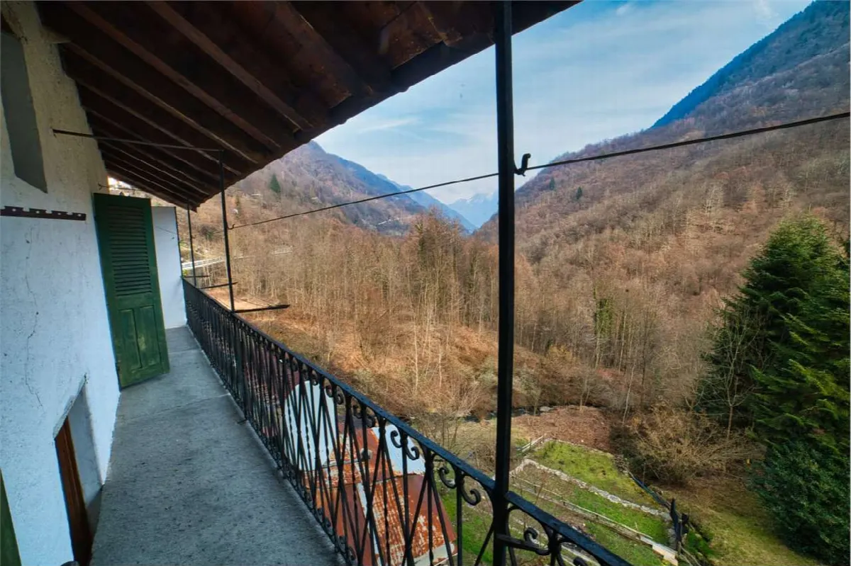 Casa indipendente in vendita a Calasca-Castiglione - foto 7