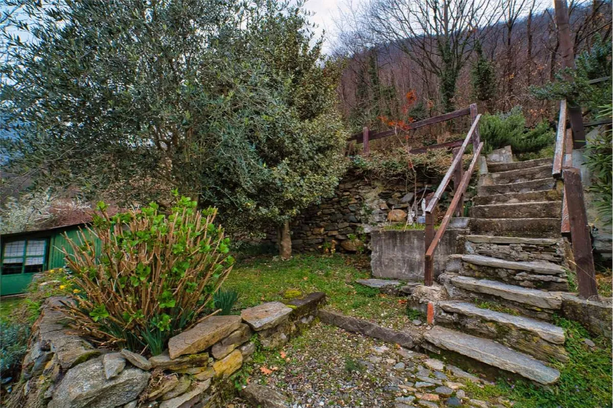 Casa indipendente in vendita a Villadossola - foto 9