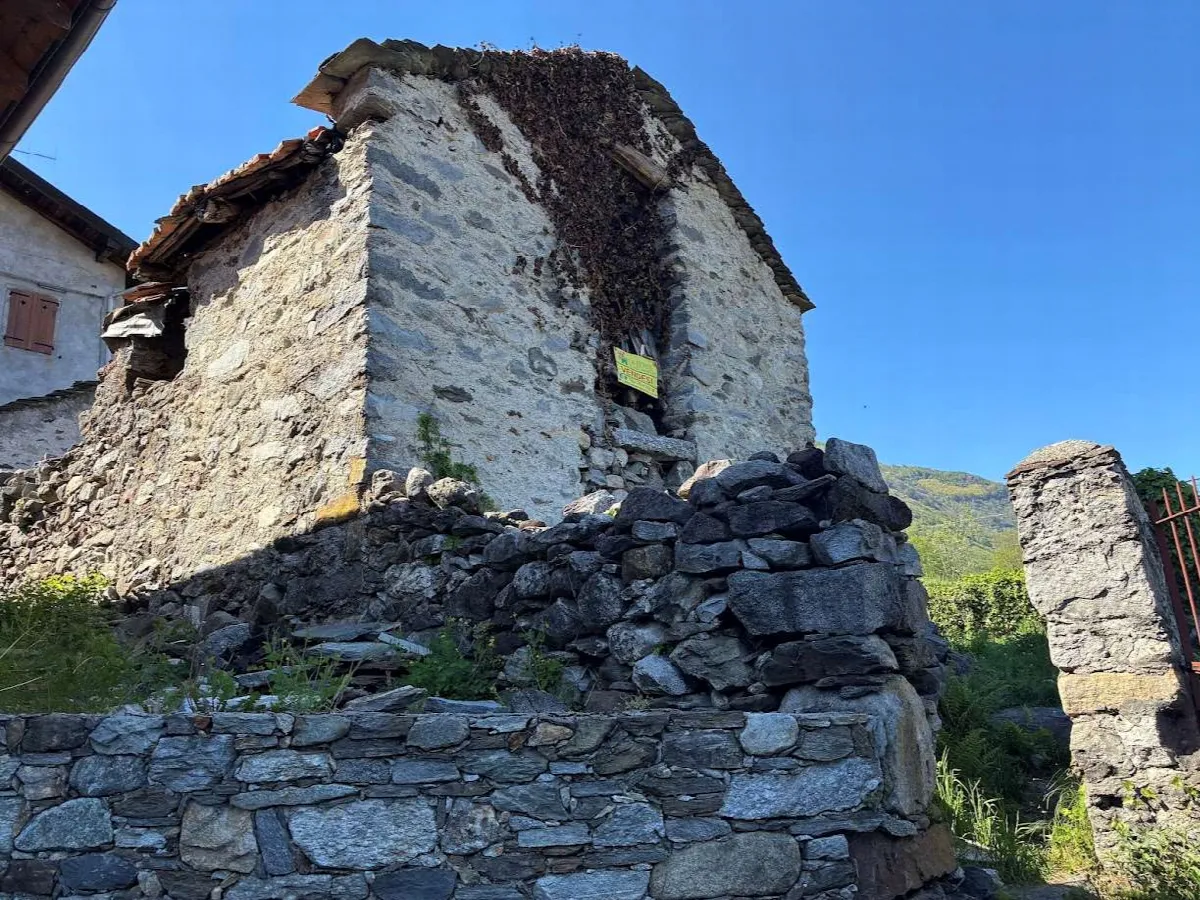 Rustico in vendita a Casale Corte Cerro - Arzo - foto 1