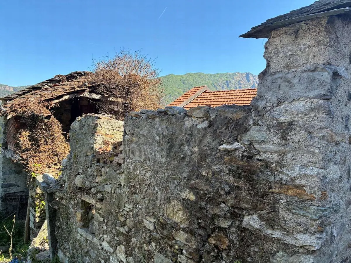 Rustico in vendita a Casale Corte Cerro - Arzo - foto 5
