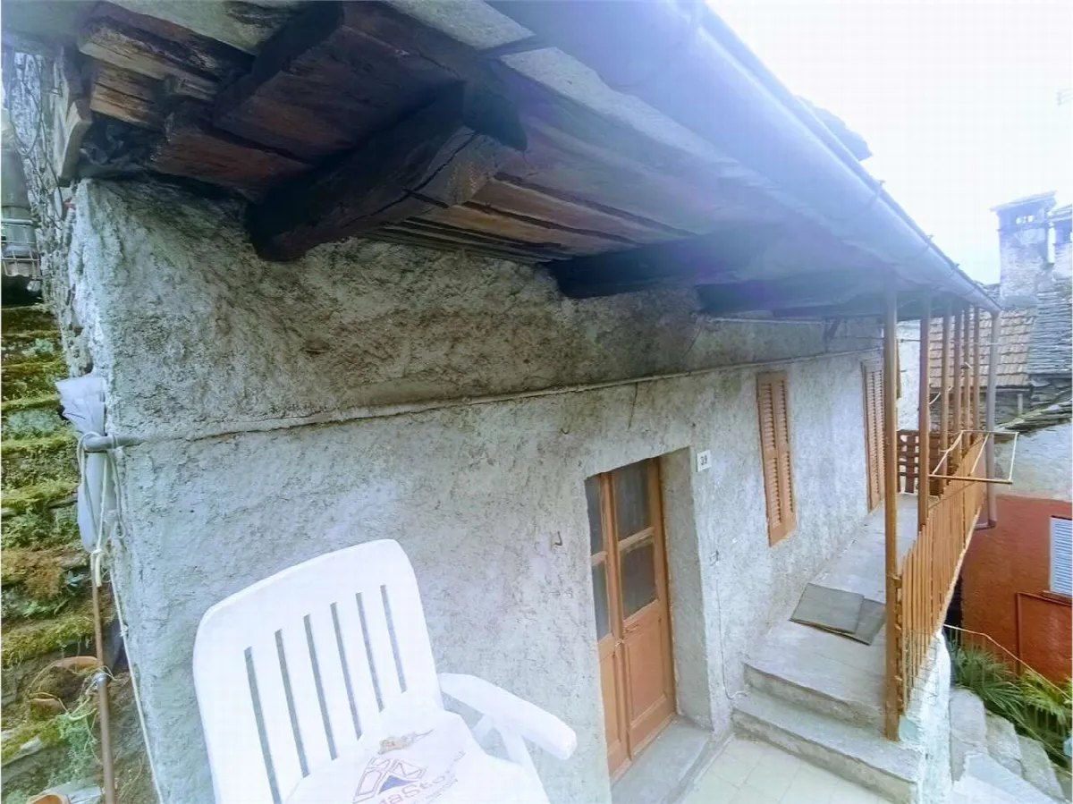 Casa indipendente in vendita a Villadossola - foto 3