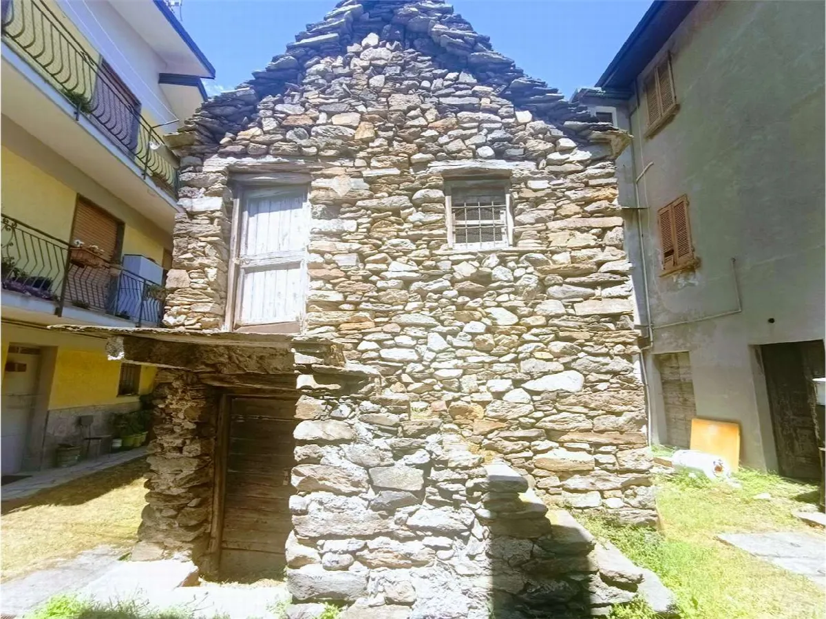 Rustico in vendita a Piedimulera - foto 2