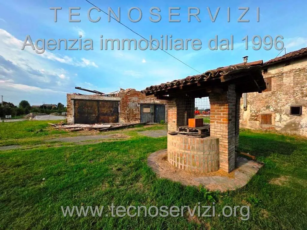 Casa indipendente in vendita a Savignano sul Panaro - Magazzino - foto 1