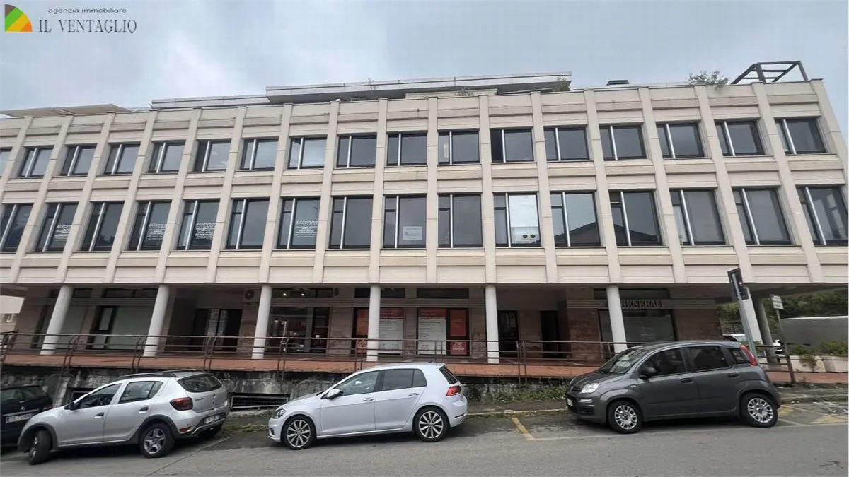 Ufficio in vendita a Sassuolo - Centro - foto 1