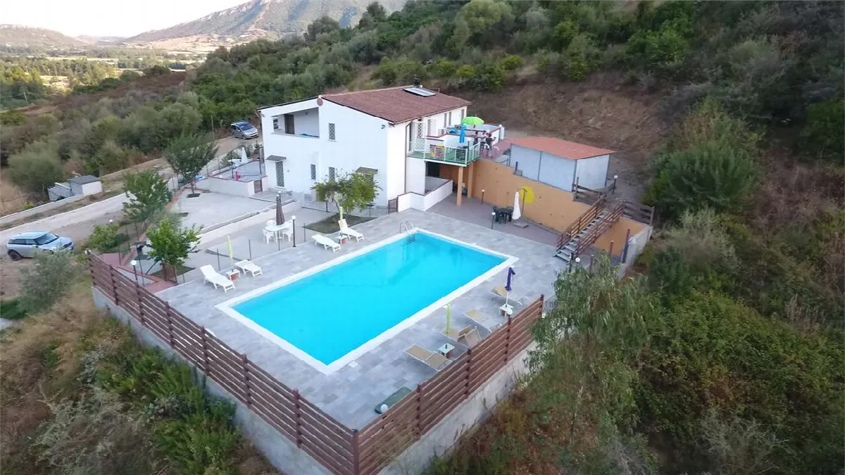 Casa indipendente in vendita a Torpè - foto 4