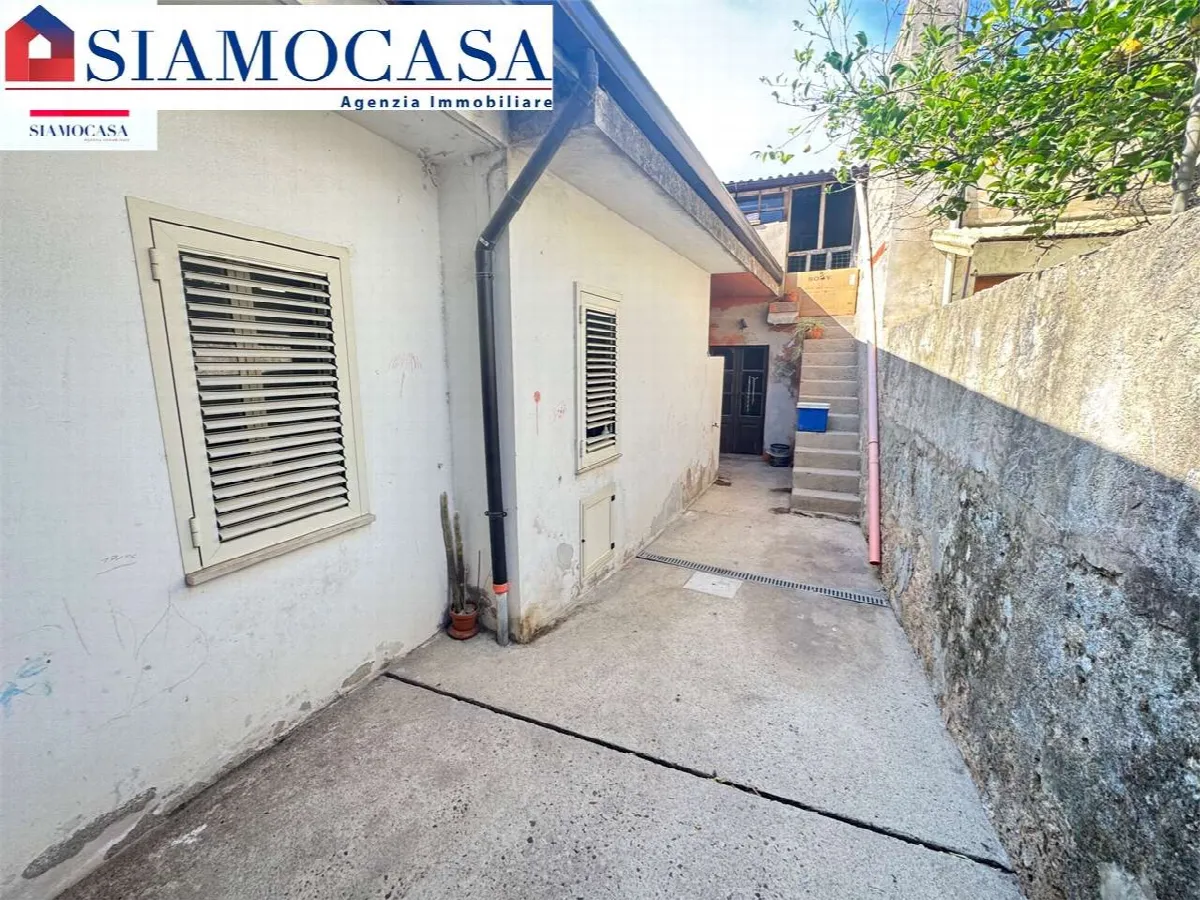 Casa indipendente in vendita a Gonnosfanadiga - foto 1