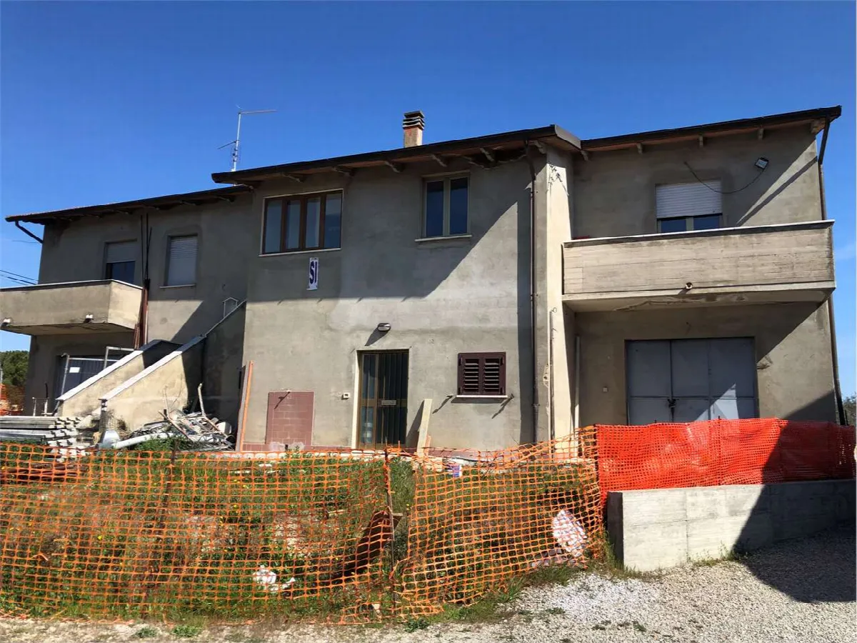Casa indipendente in vendita a Marciano della Chiana - foto 1