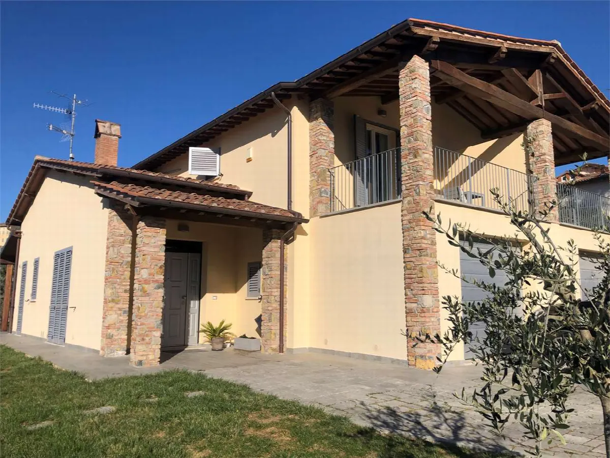 Villa in vendita a Lucignano - foto 4
