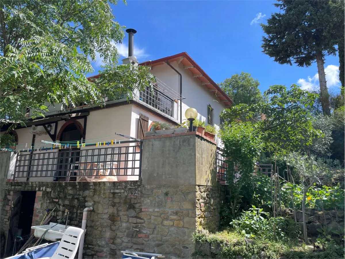 Villa in vendita a Castiglion Fiorentino - Montecchio Vesponi - foto 2