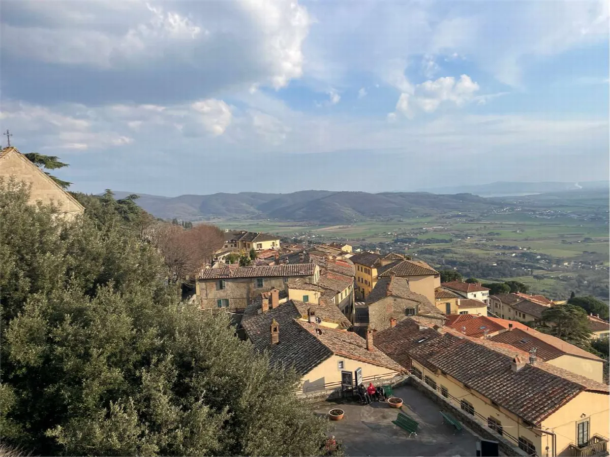 Stabile in vendita a Cortona - foto 1