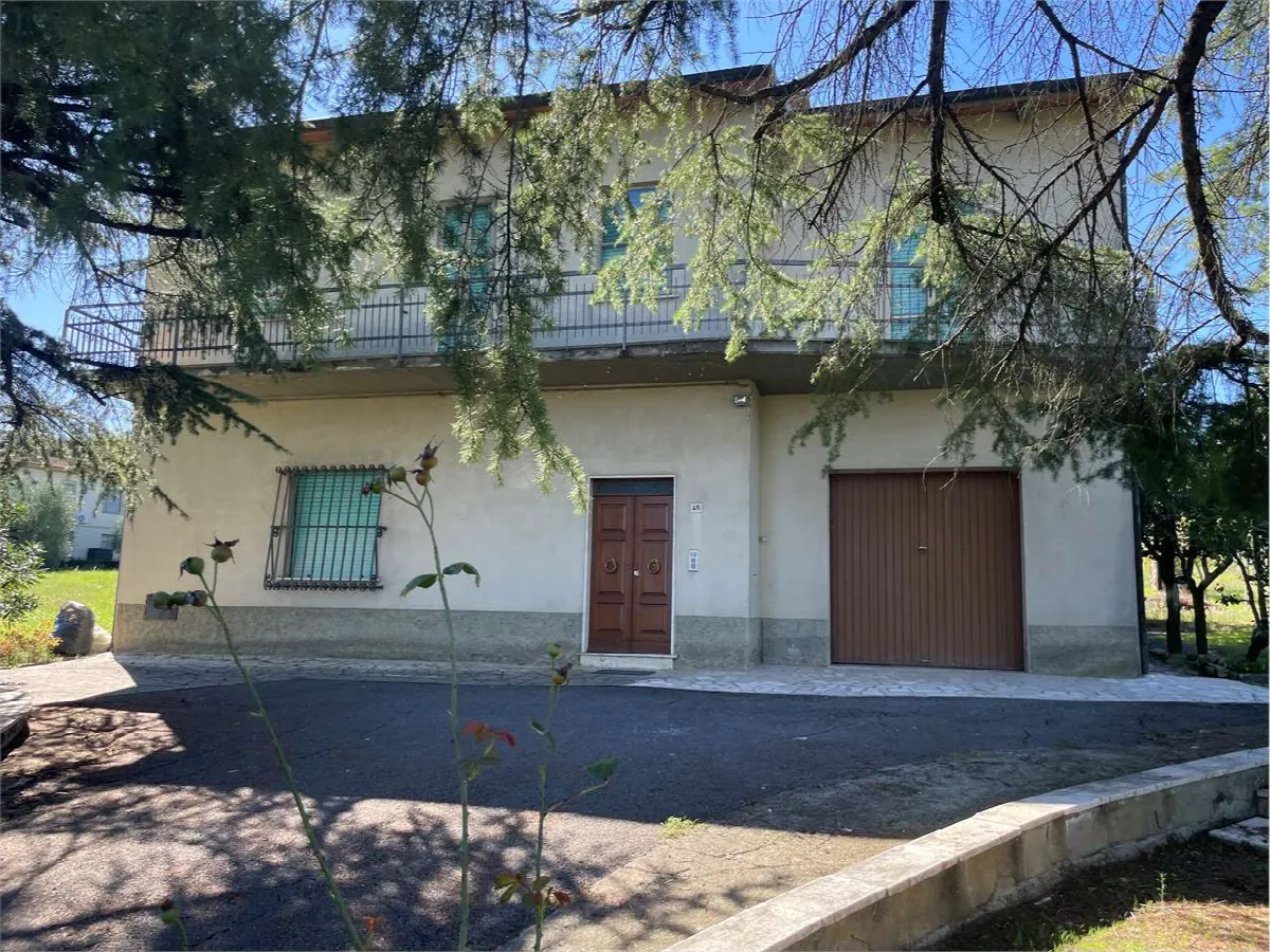 Casa indipendente in vendita a Foiano della Chiana - foto 1