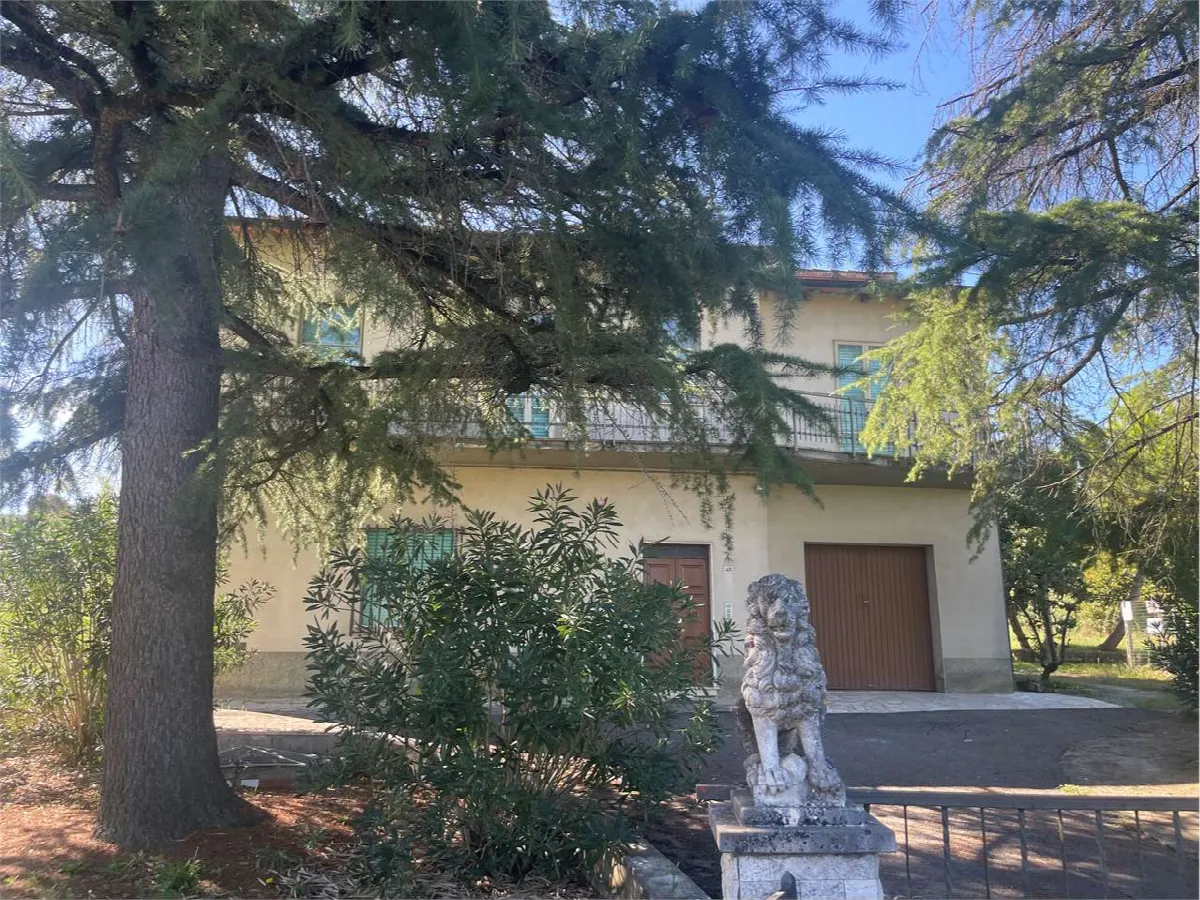 Casa indipendente in vendita a Foiano della Chiana - foto 3