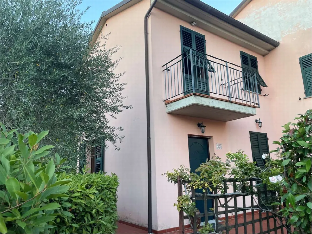 Villetta a schiera in vendita a Civitella in Val di Chiana - foto 2