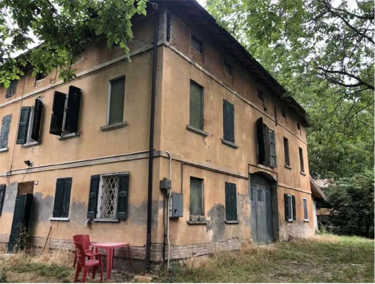Stabile in vendita a Correggio - foto 2