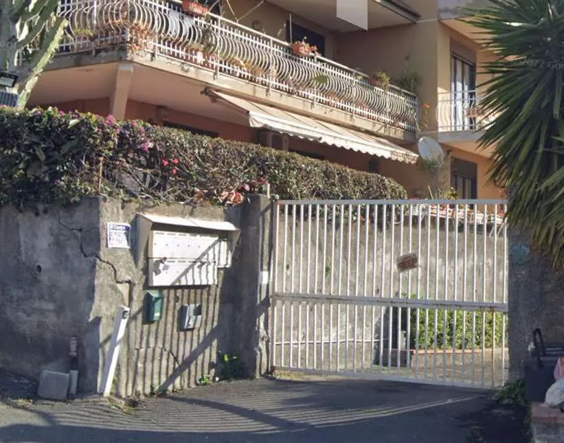 Appartamento in vendita a Aci Castello - foto 1