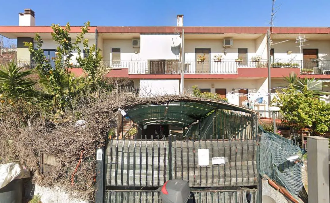 Casa indipendente in vendita a Trecastagni - foto 1