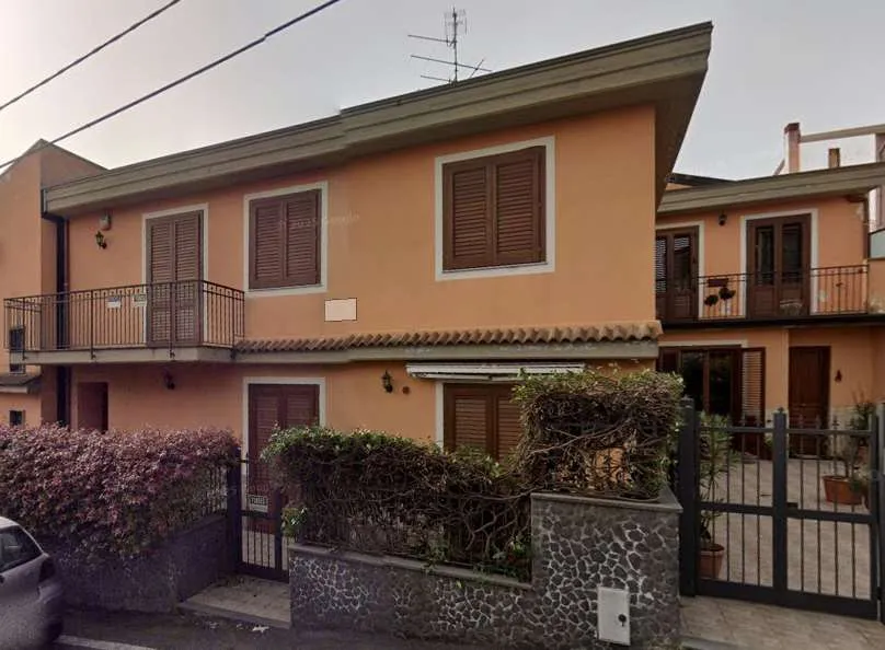 Villetta a schiera in vendita a Zafferana Etnea - foto 1
