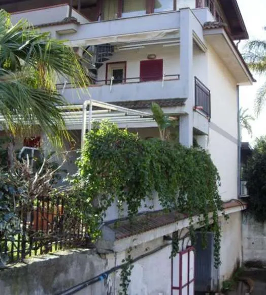 Casa indipendente in vendita a Mascali - foto 1