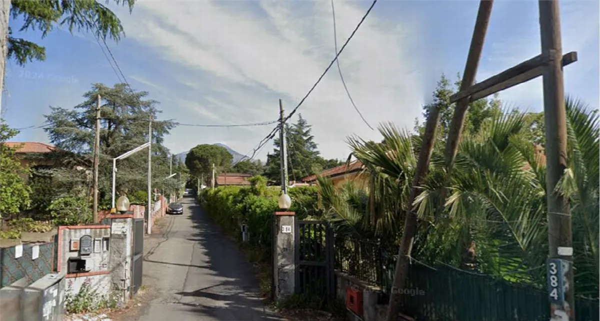 Villa in vendita a Pedara - foto 1