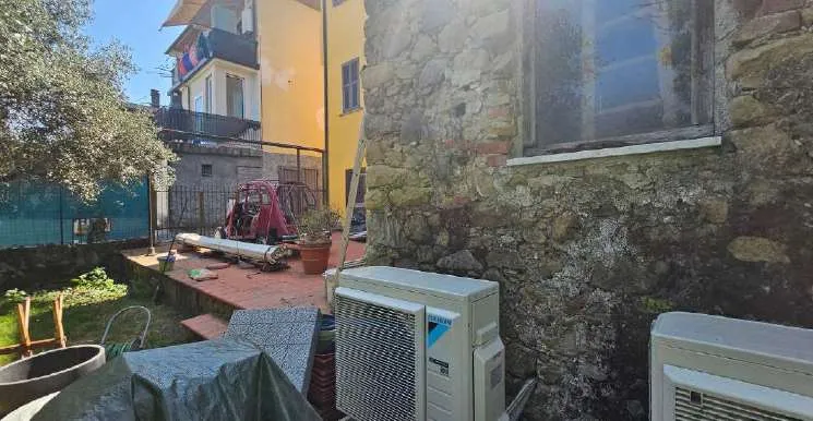 Villa in vendita a Follo - Piana Battolla - foto 3