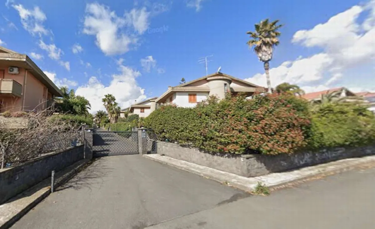 Villa in vendita a Aci Catena - foto 1