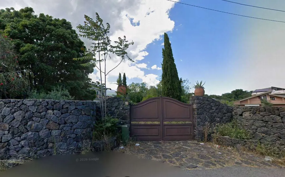 Villa in vendita a Aci Sant'Antonio - foto 1