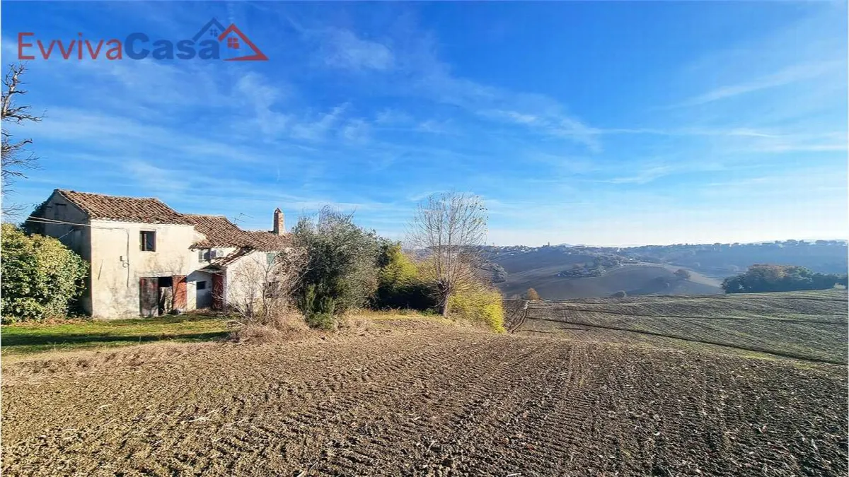 Rustico in vendita a Santa Maria Nuova - foto 1