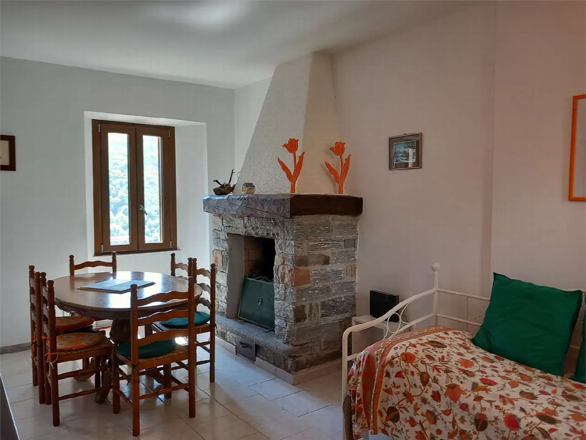 Villa in vendita a Maccagno - Veddasca - foto 1