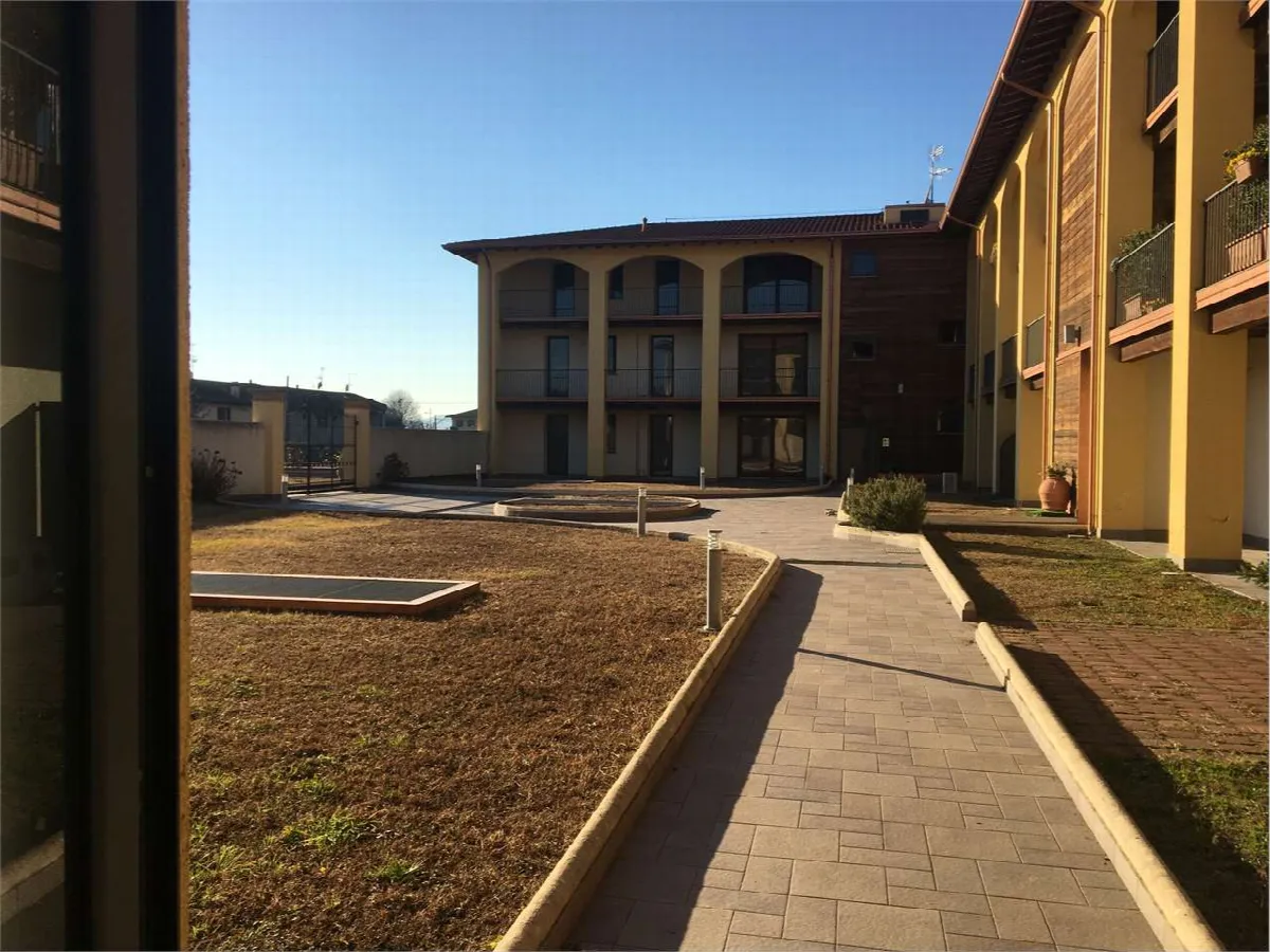 Appartamento in vendita a Sesto Calende - foto 4
