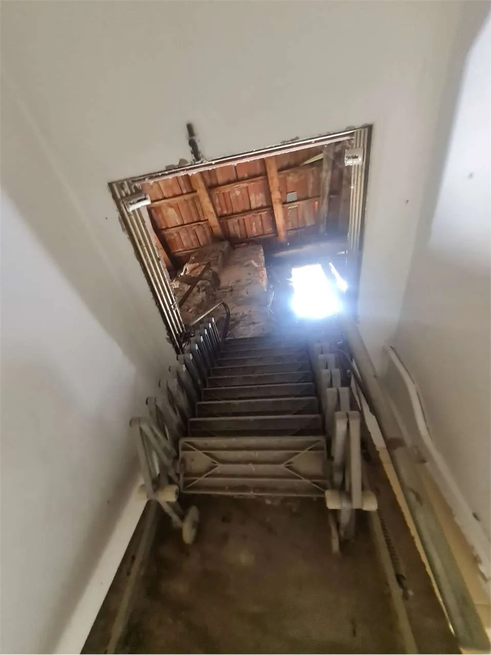 Appartamento in vendita a Bisuschio - foto 9