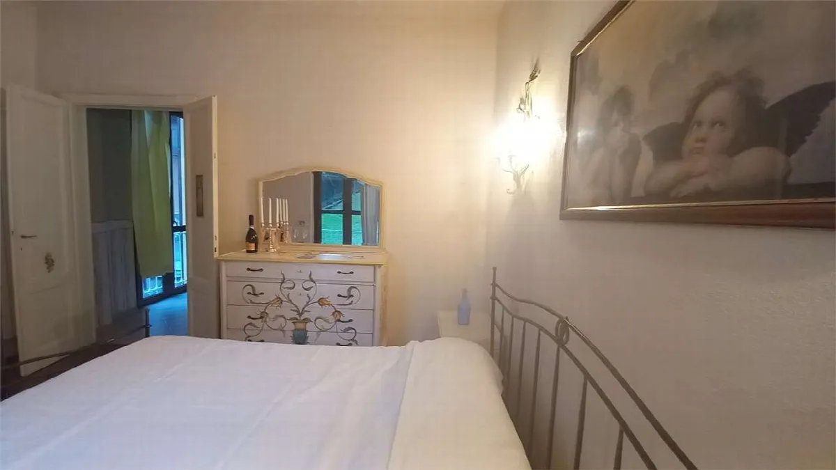 Villa in vendita a Porto Valtravaglia - foto 1