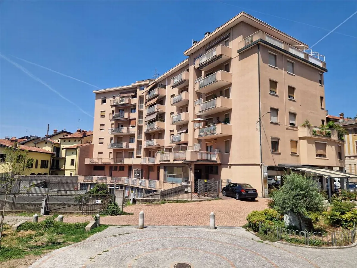 Appartamento in vendita a Varese - foto 1