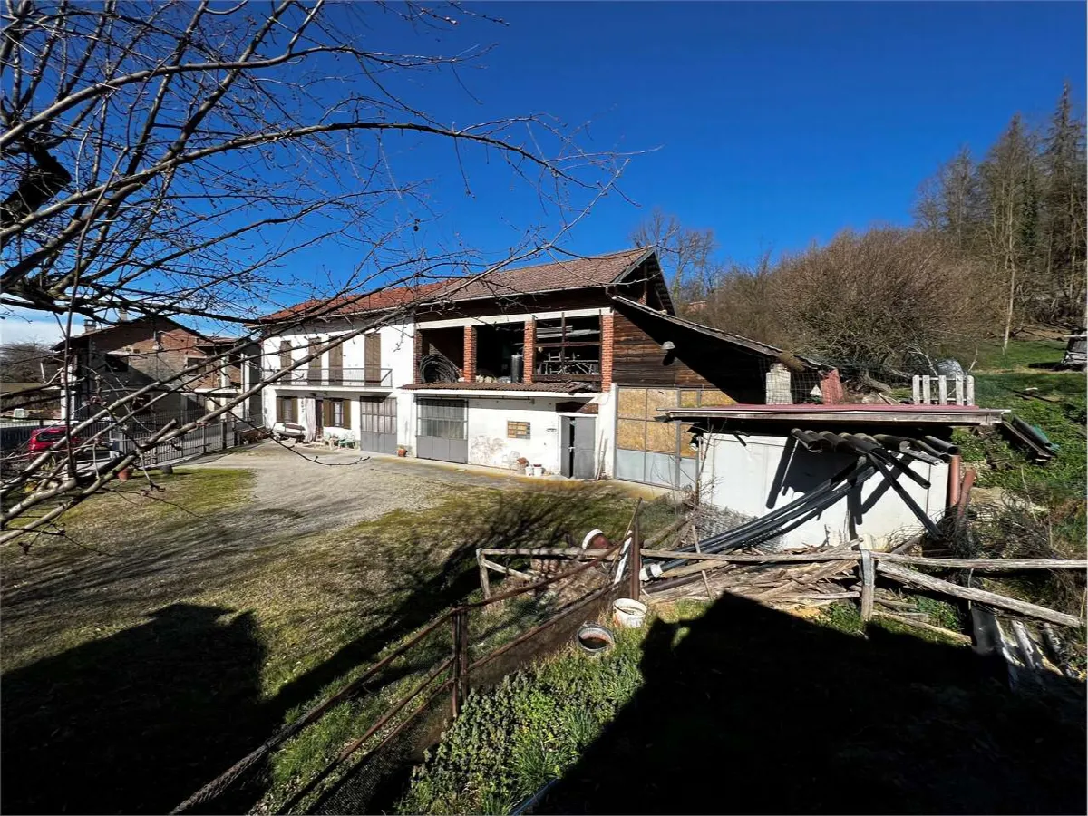 Rustico in vendita a Monale - foto 1