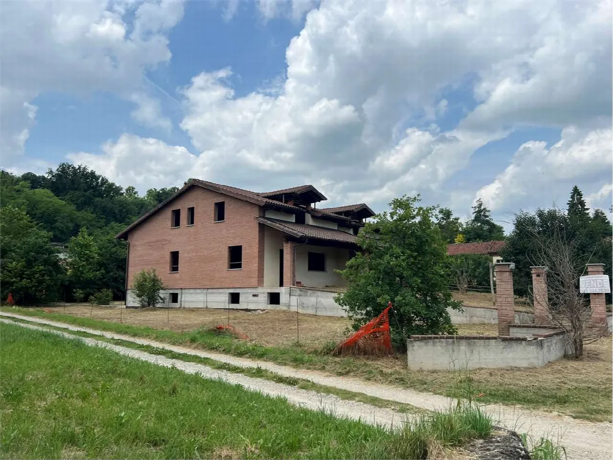 Villa in vendita a Monale - foto 2
