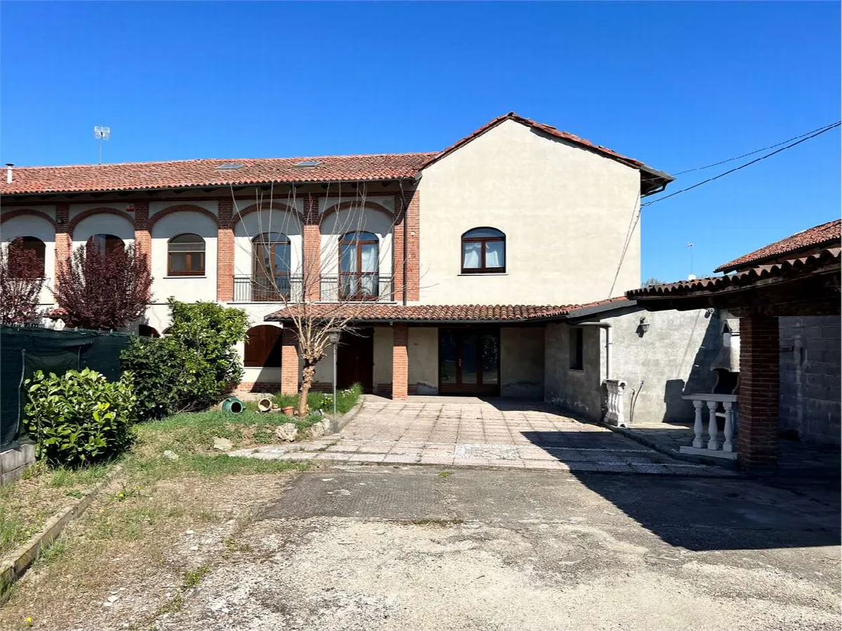 Rustico in vendita a Villafranca d'Asti - foto 1