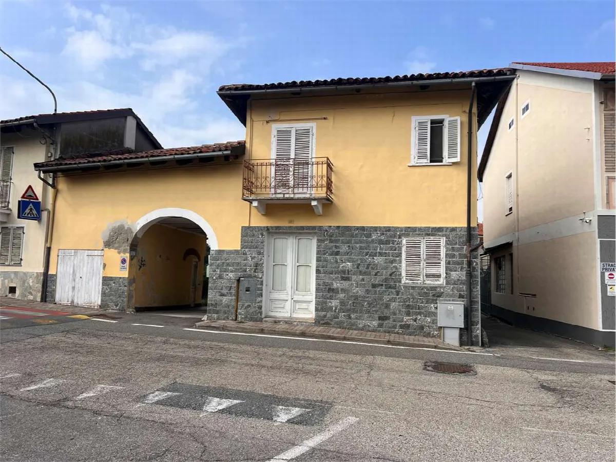 Rustico in vendita a Berzano di San Pietro - foto 1