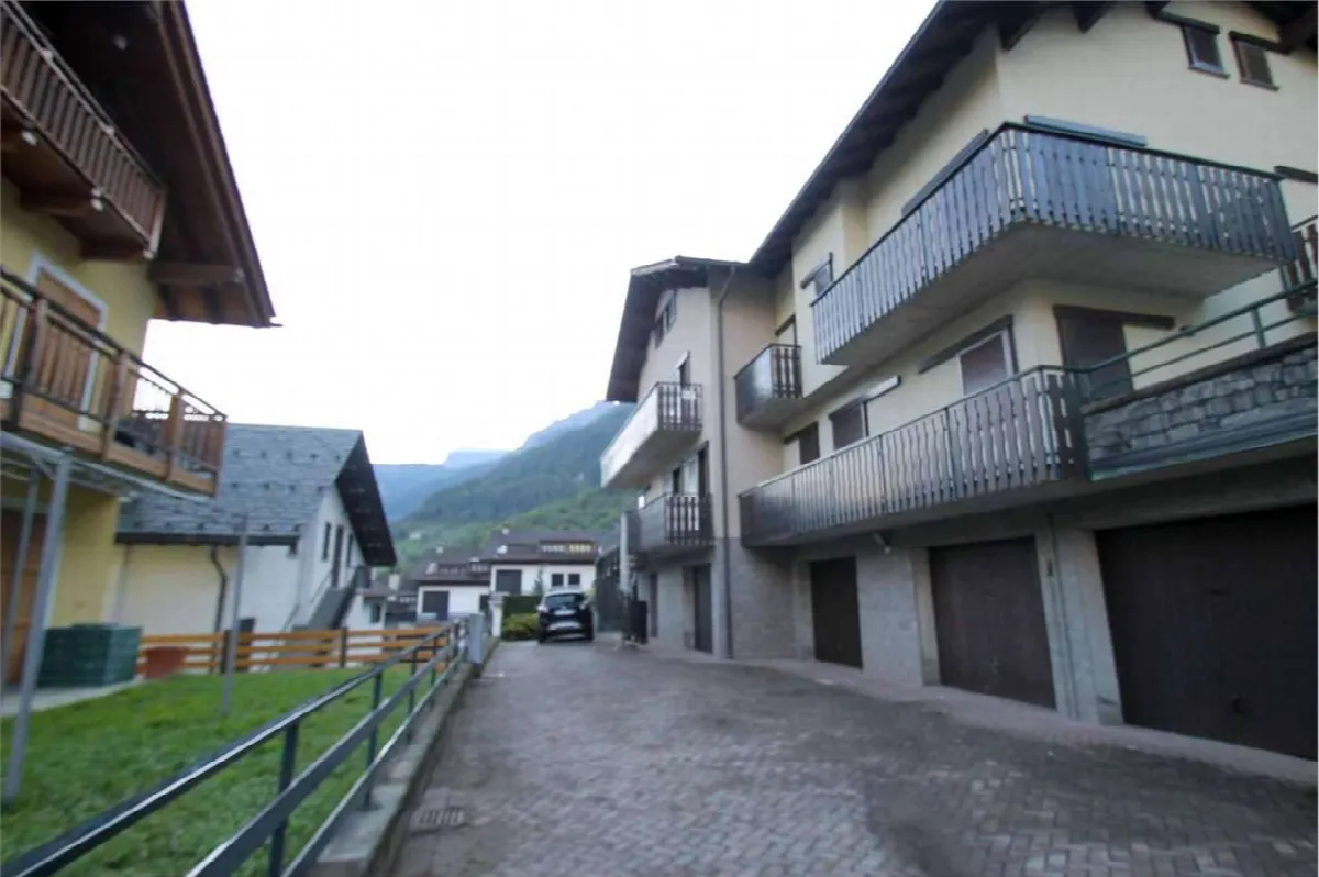 Villetta a schiera in vendita a Caspoggio - foto 2