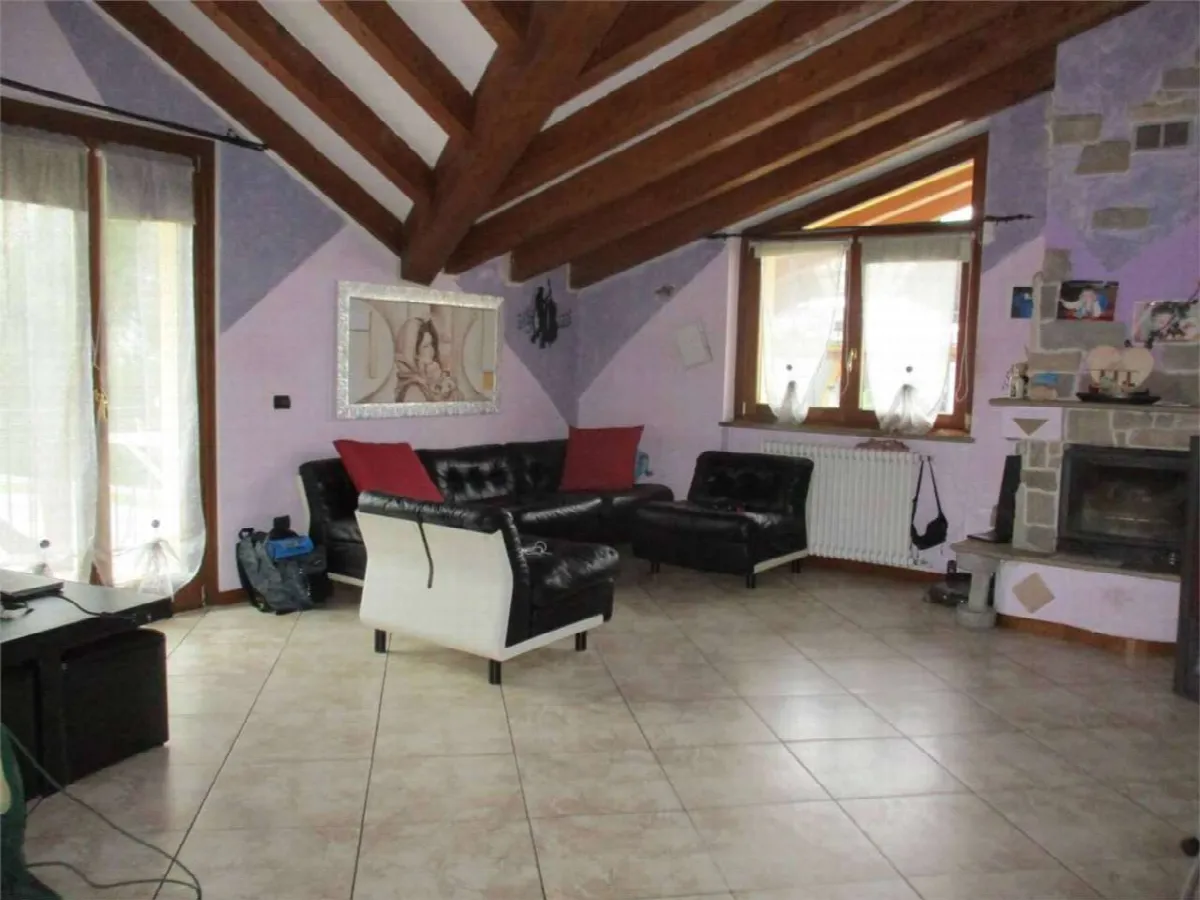 Casa indipendente in vendita a Castello di Brianza - foto 7