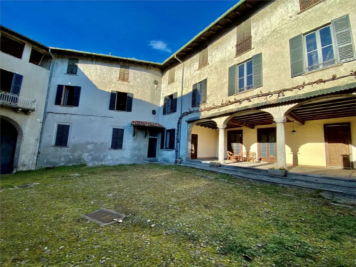 Stabile in vendita a Molteno - foto 2