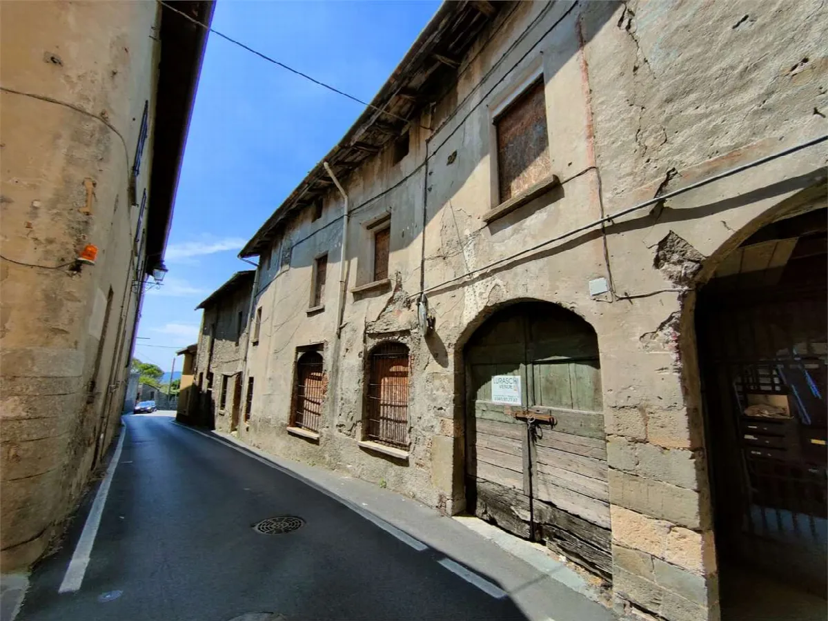 Rustico in vendita a Galbiate - foto 1
