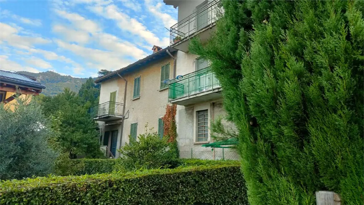 Rustico in vendita a Galbiate - foto 1