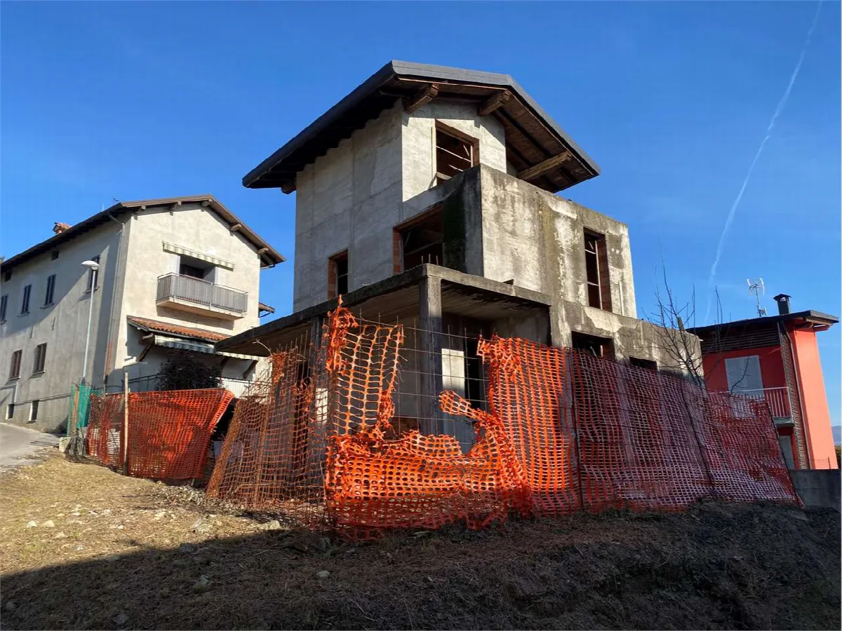 Casa indipendente in vendita a Rogeno - foto 4