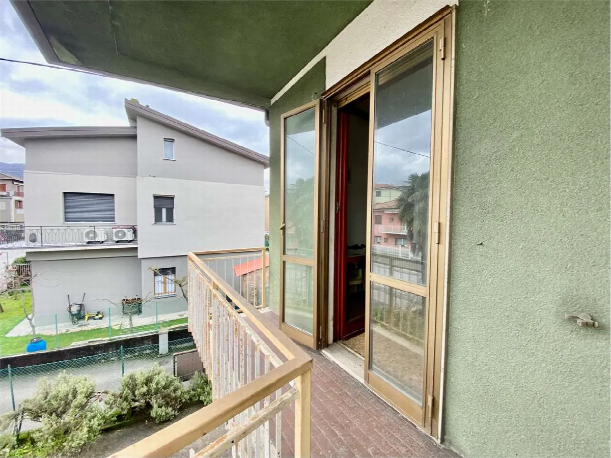 Casa indipendente in vendita a Oggiono - foto 4