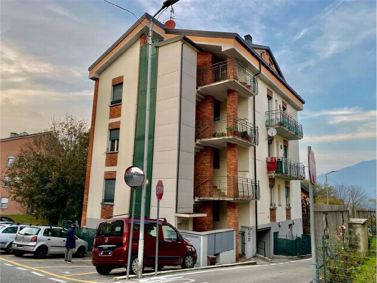 Stabile in vendita a Costa Masnaga - foto 2