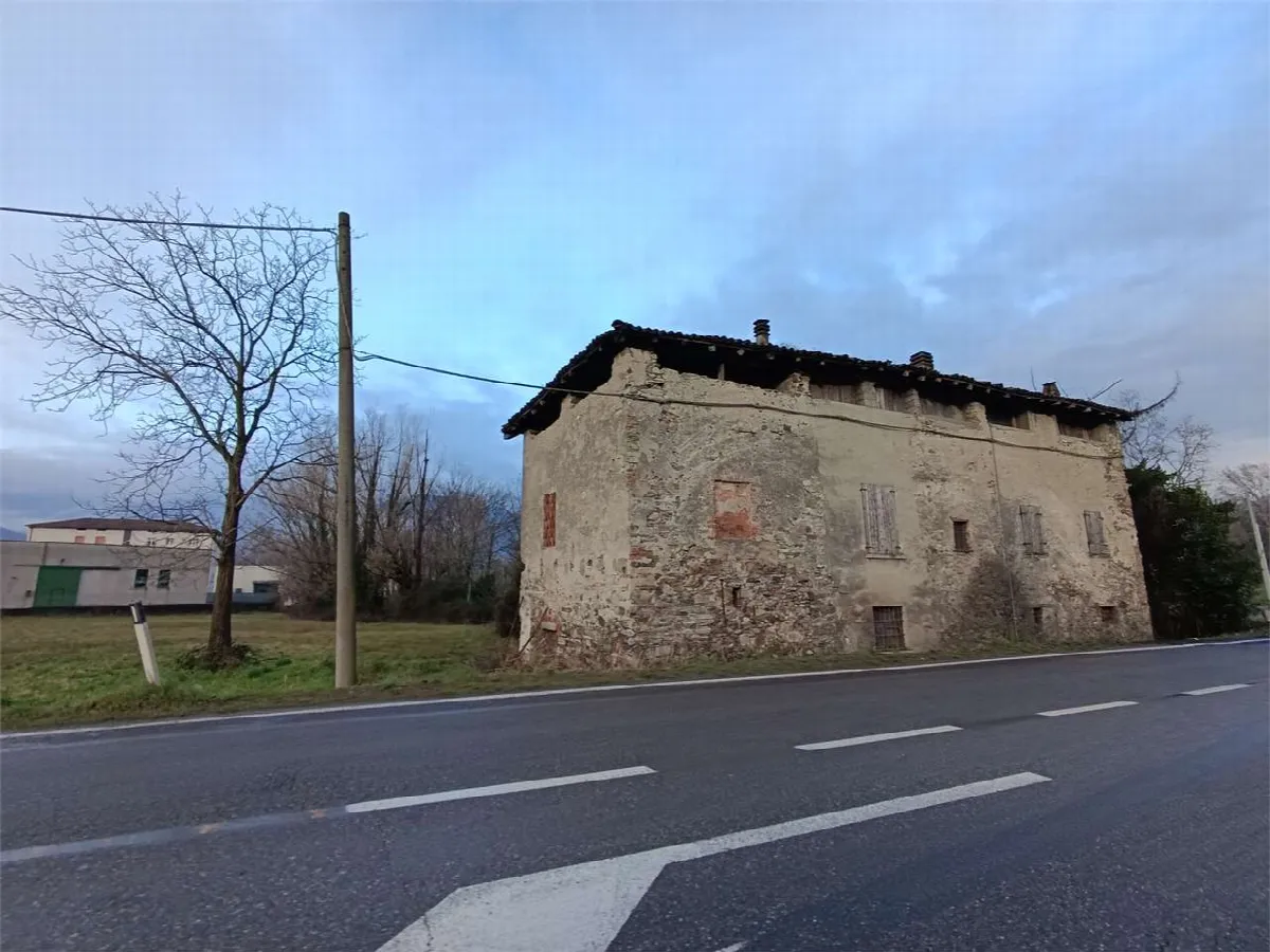 Rustico in vendita a Calolziocorte - foto 1