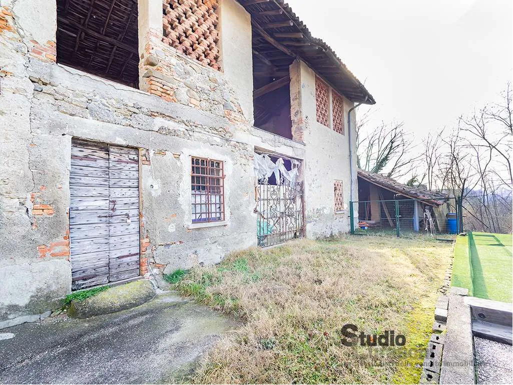 Rustico in vendita a Molteno - foto 1